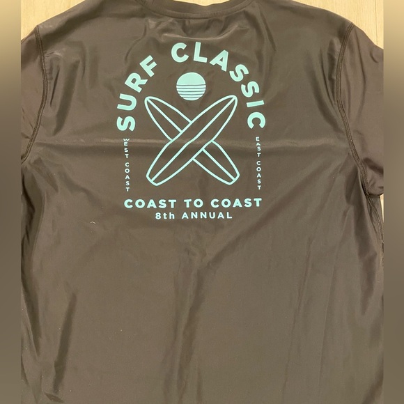 Surfing Shirt - Picture 2 of 4